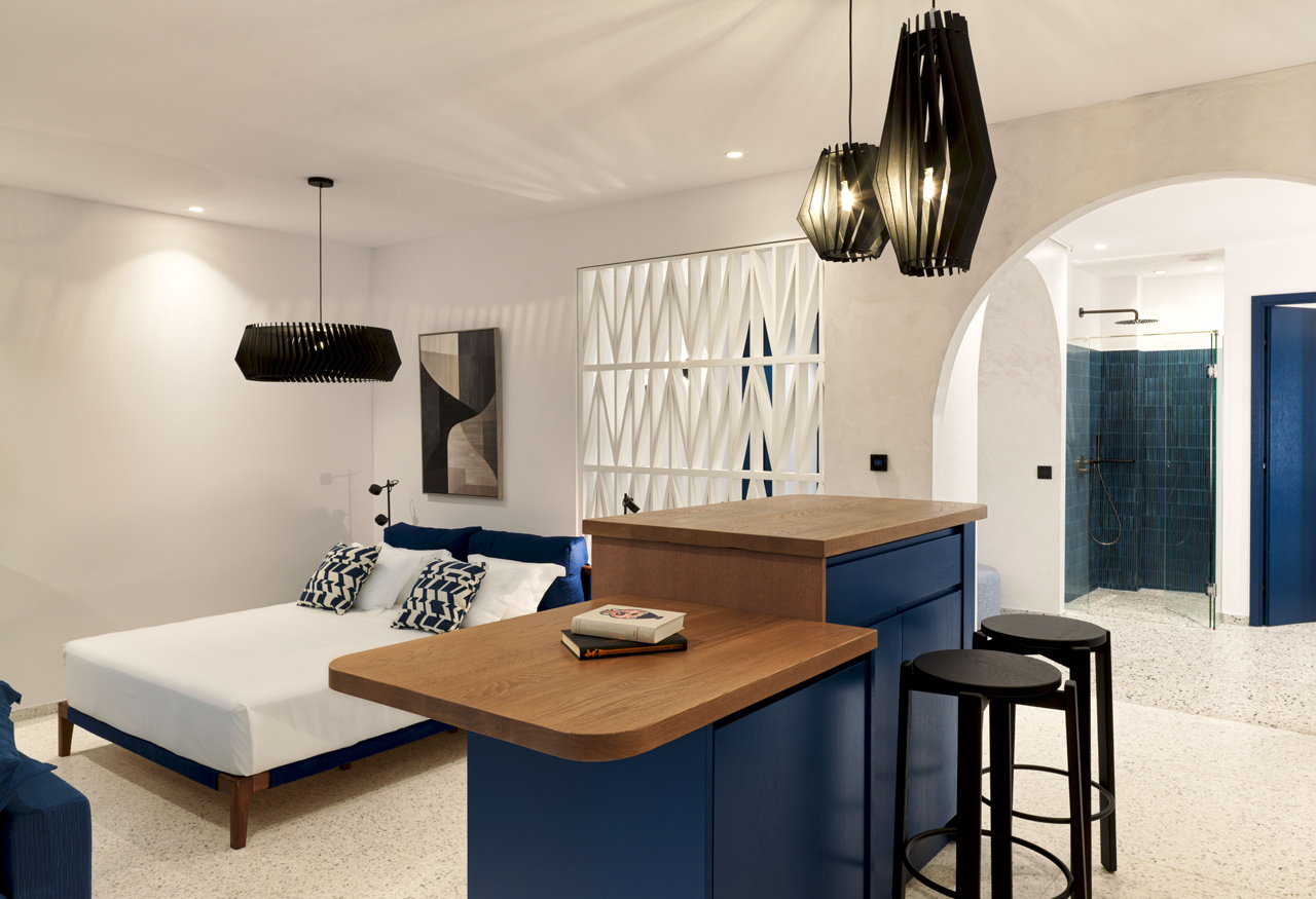 Amyth of Mykonos Super Paradise