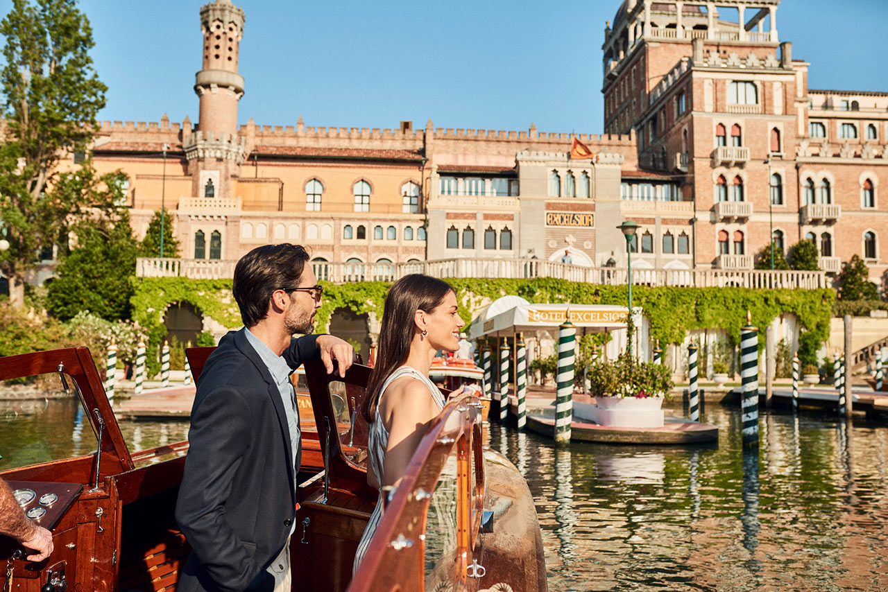 Wie ein Hotel in Venedig während der Biennale di Venezia Teil der Ausstellung wird.