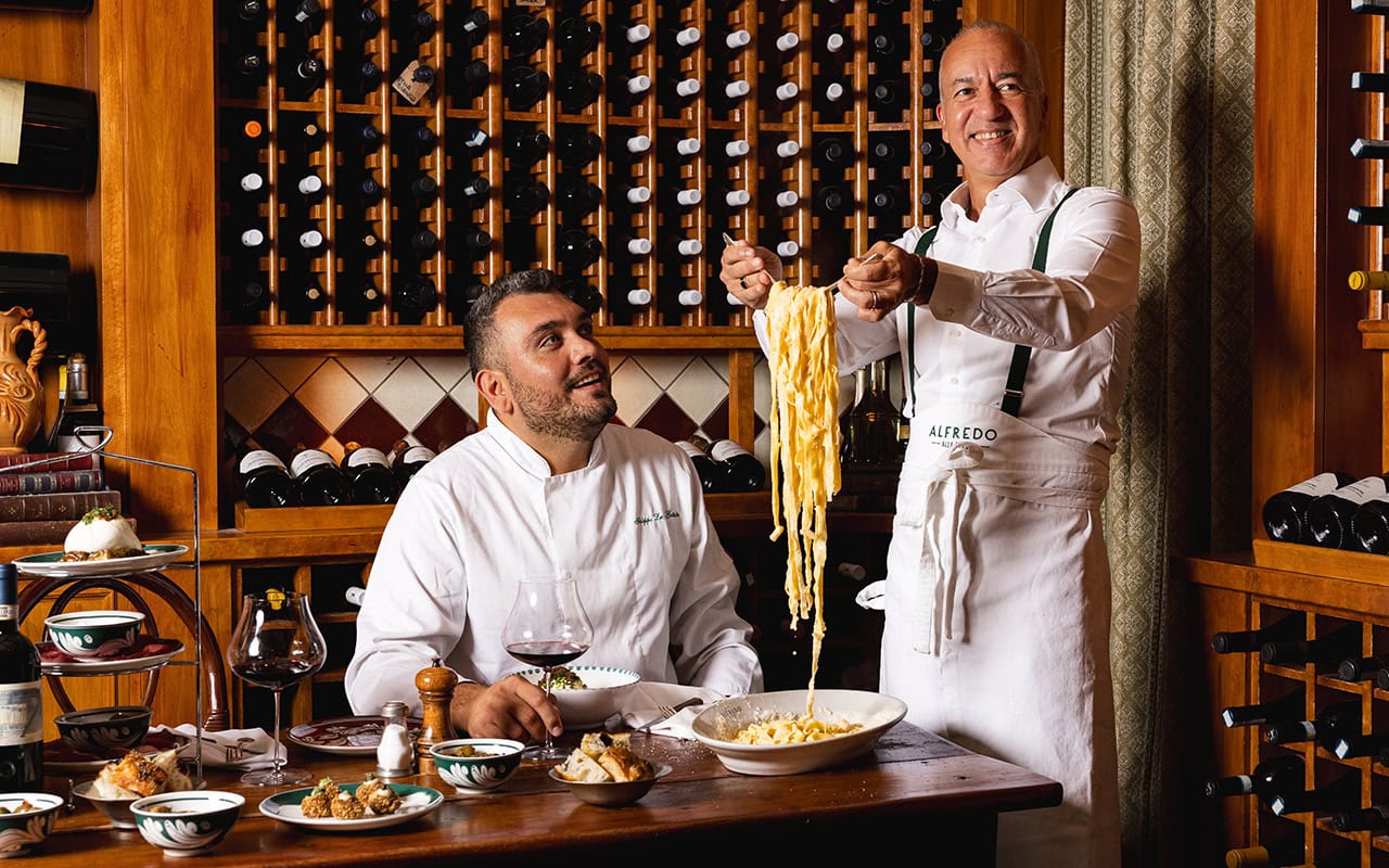 GLORIA X ALFREDO CHARITY PASTA DAY DINNER 1 CREDIT JOE HOWARD